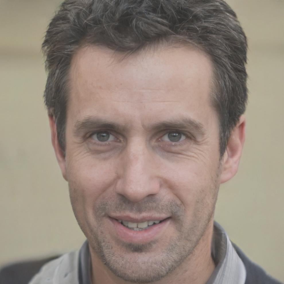 Алибек Сагымбаев, финансовый консультант